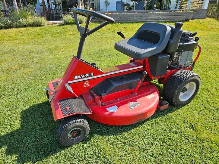 Tracteur tondeuse SNAPPER Rider, Tuin en Terras, Zitmaaiers, Gebruikt, 90 tot 120 cm, Elektrische starter, Mulchfunctie, Opvangbak