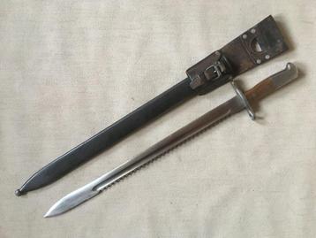 Zwitserse zaagtandbajonet Model 1914 met schede en frog 1942, Verzamelen, Ophalen of Verzenden, Landmacht, Mes of Dolk