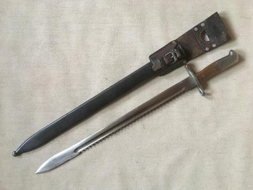 Zwitserse zaagtandbajonet Model 1914 met schede en frog 1942, Verzamelen, Militaria | Tweede Wereldoorlog, Landmacht, Mes of Dolk