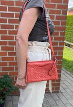 Nieuwe koraalkleurige tas van het merk BG, Handtassen en Accessoires, Tassen | Damestassen, Ophalen of Verzenden, Nieuw, Oranje