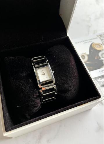 Pandora Facet Horloge  beschikbaar voor biedingen