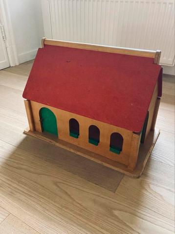 Houten huis - boerderij beschikbaar voor biedingen