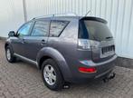 Mitsubishi Outlander avec climatisation,attelage  € 4.595,-, Auto's, Euro 5, Outlander, Zwart, Leder en Stof