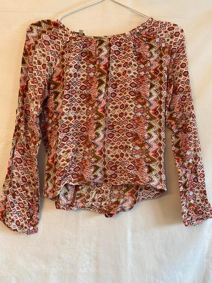 Hemdje Bohemian Bel & Bo 152, opening op rug en koperen knop, Kinderen en Baby's, Kinderkleding | Maat 152, Gebruikt, Overhemd of Blouse