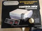 Console NES (en boîte) PAL avec 2 contrôleurs, Consoles de jeu & Jeux vidéo, Consoles de jeu | Nintendo NES, Enlèvement ou Envoi