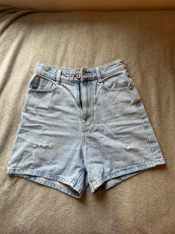Zara jeans short – maat 34 beschikbaar voor biedingen