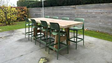 Hangtafel statafel bartafel horeca / privé balken sloophout. beschikbaar voor biedingen