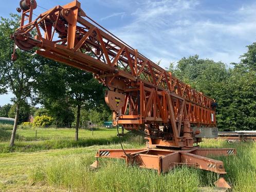 Bouwkraan Arcomet T24 en T25, Zakelijke goederen, Machines en Bouw | Kranen en Graafmachines, Hijswerktuig, Ophalen of Verzenden
