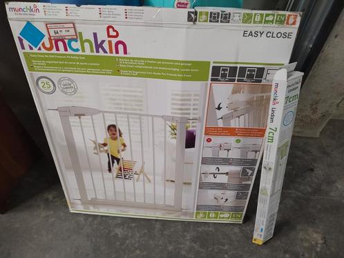 Munchkin traphekje zonder boren, Kinderen en Baby's, Traphekjes, Gebruikt, Ophalen