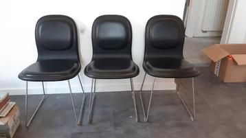 Set van 3 vintage design lederen stoelen beschikbaar voor biedingen