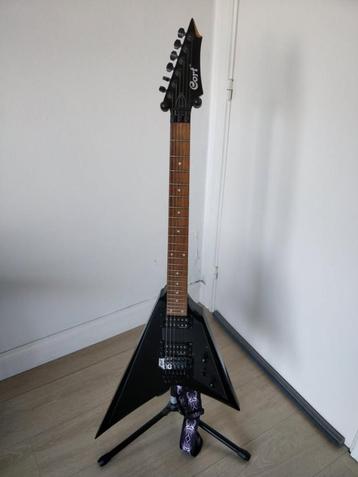 Cort VX-2V Black Metallic Gitaar + stand, Enlèvement, Utilisé, Solid body, Autres marques