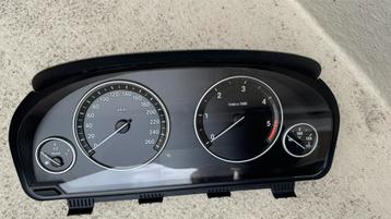 Compteur bmw serie 5 f10 / f11 beschikbaar voor biedingen