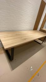 Massief eiken tafel met metalen poten, Huis en Inrichting, Bureaus, Ophalen, Nieuw