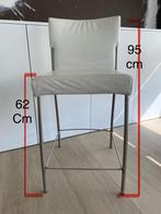 JOLI, mooiwit ledere hogere stoelen voor aan een keukeneilan, Ophalen, Zo goed als nieuw