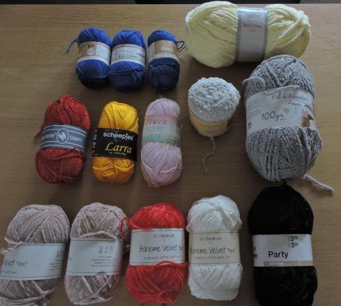 lot van 14 totaal verschillende bollen wol / garen, Hobby en Vrije tijd, Breien en Haken, Zo goed als nieuw, Breien of Haken, Wol of Garen