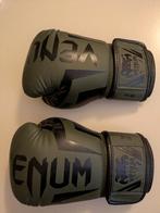 Venum 10 oz bokshandschoenen + bandages & binnenhandschoenen, Ophalen, Zo goed als nieuw, Bokshandschoenen