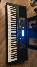 Yamaha psr e373, Musique & Instruments, Claviers, Enlèvement, Comme neuf, Yamaha