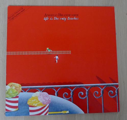 LP Angelo Branduardi ‎– Life Is The Only Teacher, CD & DVD, Vinyles | Rock, Comme neuf, Pop rock, 12 pouces, Enlèvement ou Envoi