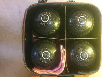 Petanque Taylor Elite Bowls 4 pieces beschikbaar voor biedingen