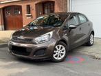 Kia Rio benzine klaar om geregistreerd te worden, Zwart, Bruin, Leder en Stof, Elektrisch