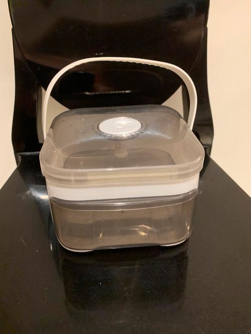plastic ijskast met lade, Huis en Inrichting, Keuken | Tupperware, Zo goed als nieuw, Bus of Trommel, Wit, Ophalen of Verzenden