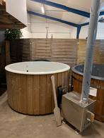 Hottub - 190 cm - welvaere - extern - isolatie- 4 w.k. oud, Tuin en Terras, Ophalen, Zo goed als nieuw, Verlichting