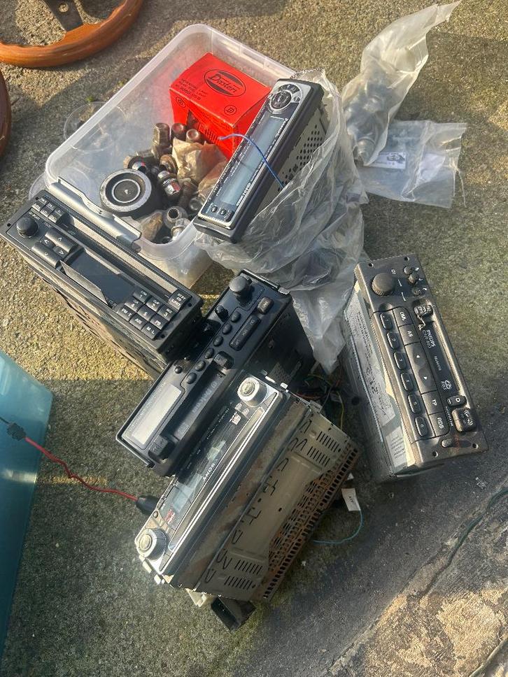 Vend autoradio plus haut-parleur pour voiture, Auto diversen, Overige Auto diversen, Ophalen