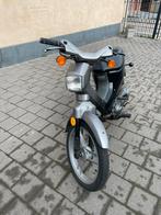 Wallaroo, Fietsen en Brommers, Ophalen