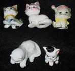 5 kleine poesjes, prima staat, Verzamelen, Dierenverzamelingen, Ophalen of Verzenden, Zo goed als nieuw, Hond of Kat, Beeldje of Figuurtje