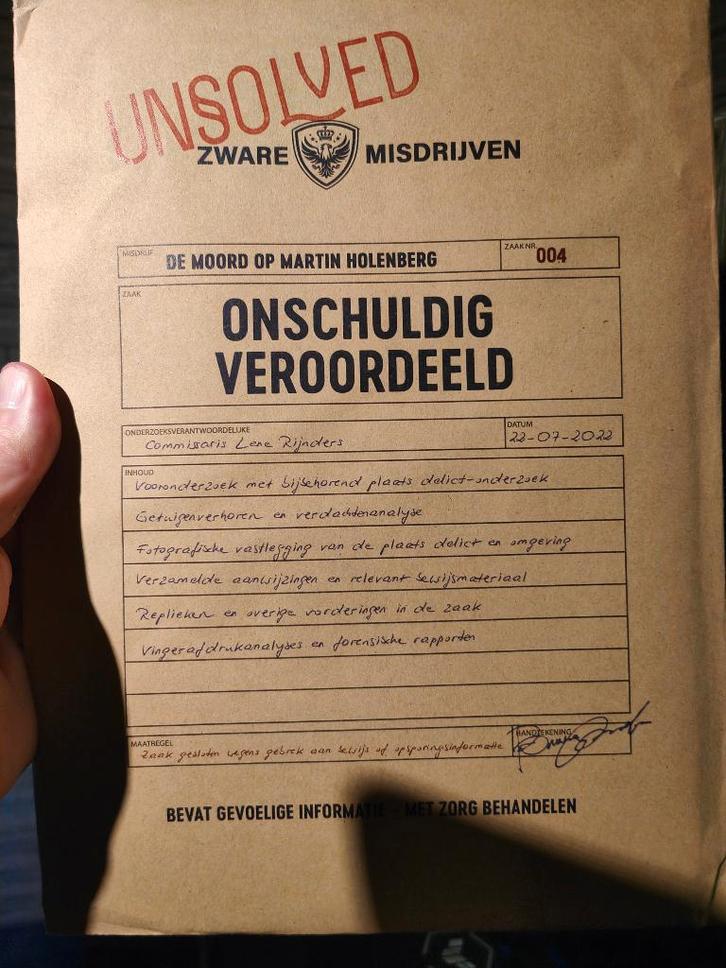 Unsolved moordmysterie spel - Onschuldig veroordeeld, Hobby en Vrije tijd, Denksport en Puzzels, Zo goed als nieuw, Overige typen