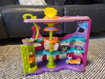 Littlest Pet Shop Speelset met lift beschikbaar voor biedingen