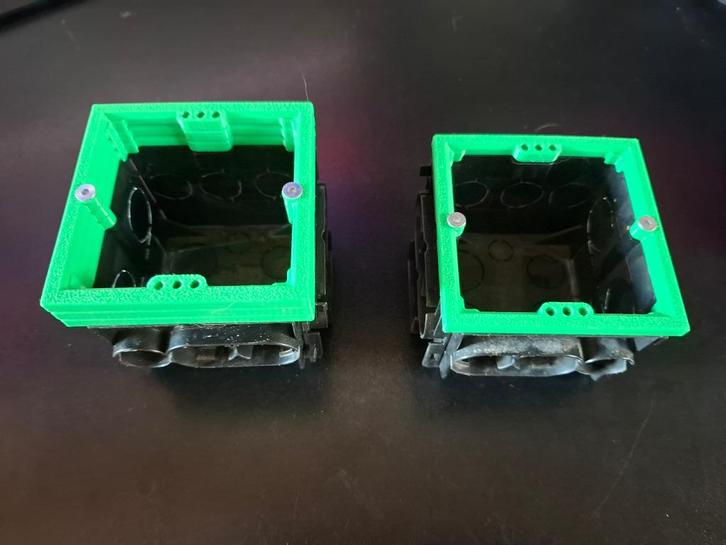 Helia ophoogkader / riser aangepaste hoogte, Doe-het-zelf en Bouw, Elektriciteit en Kabels, Nieuw, Overige typen, Ophalen of Verzenden