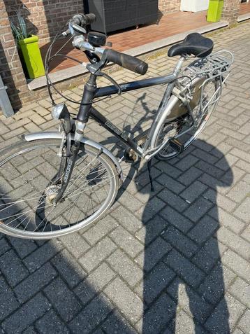 Herenfiets beschikbaar voor biedingen
