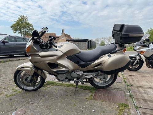 Honda	Deauville 650, Motoren, Motoren | Honda, Bedrijf, meer dan 35 kW, Ophalen of Verzenden