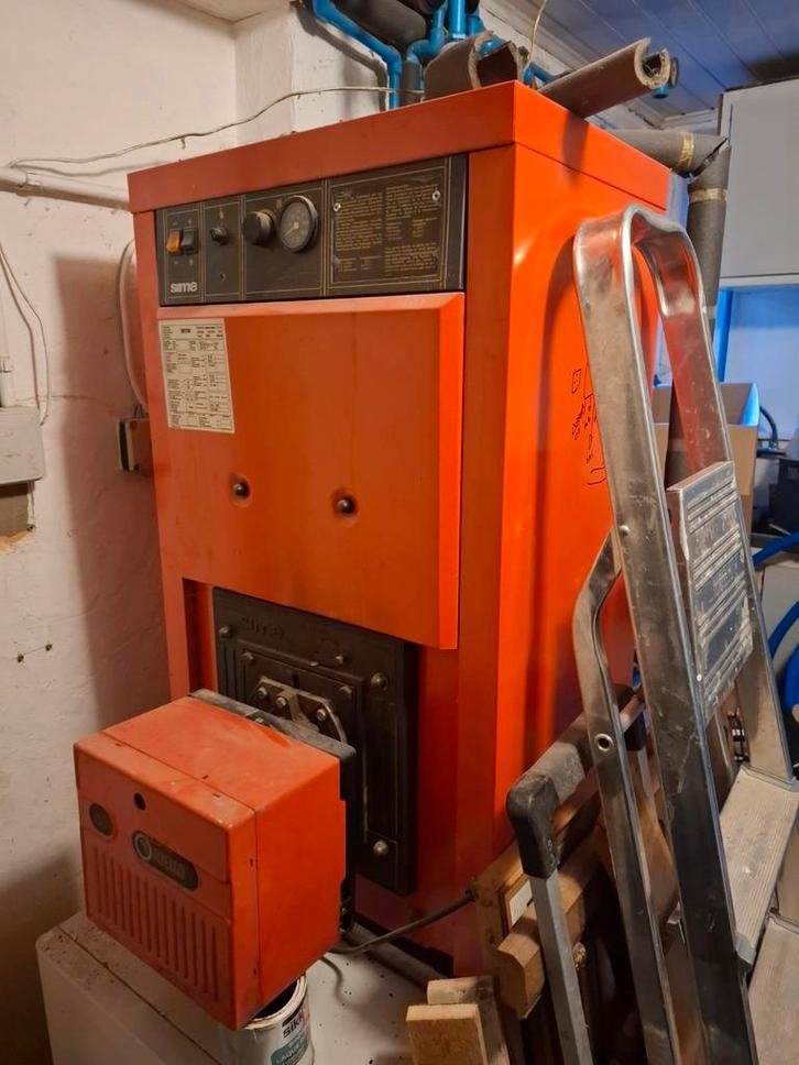 Chaudière et brûleur à mazout Sime, Bricolage & Construction, Chauffe-eau & Boilers, Utilisé, Boiler, Enlèvement