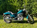 Honda Shadow VT600 tweedehands uit het jaar 1998, 2 cilinders, Chopper, Particulier, Minimaal motorrijbewijs A2