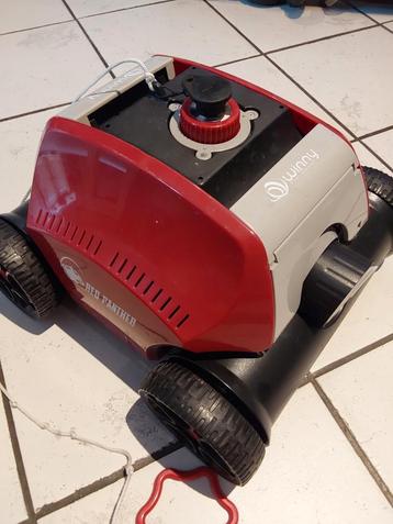 Robot de piscine Red Panther Winny, Enlèvement ou Envoi, Comme neuf