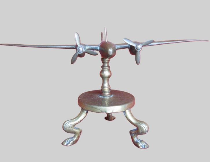 vintage vliegtuig pressepapier in koper, Antiek en Kunst, Antiek | Brons en Koper, Brons, Ophalen