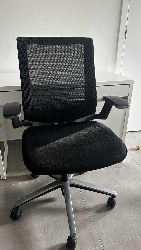 Bureaustoel Kokuyo, Maison & Meubles, Chaises de bureau, Comme neuf, Chaise de bureau, Noir, Ergonomique, Enlèvement