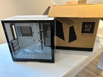 Boitier Metallicgear Neo Qube beschikbaar voor biedingen