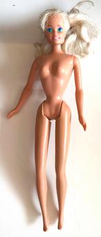 Barbie, avec ailes (manquantes) et remontoir Mattel 1966, Utilisé