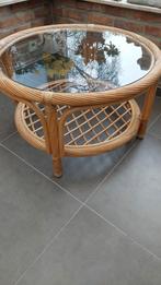 Rotan tafeltje - bijzettafeltje, Huis en Inrichting, Ophalen, Glas