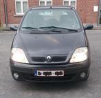 Renault Scenic 1.6 16v essence  2002 avec 133.0000km, Auto's, Monovolume, Mistlampen, Beige, 4 cilinders