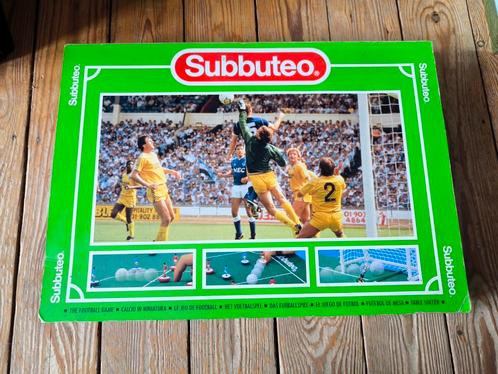Subbuteo voetbalwedstrijd. Dat spel uit de jaren 90, Verzamelen, Speelgoed, Zo goed als nieuw, Ophalen of Verzenden