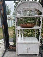 Wit Rotan rek met kast, Huis en Inrichting, Ophalen, Overige materialen, Gebruikt, Minder dan 150 cm