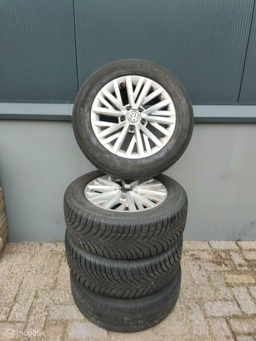 Banden Volkswagen Michelin - 215/60R16 99H- Primacy 05725, Auto-onderdelen, Overige Auto-onderdelen, Gereviseerd, Ophalen