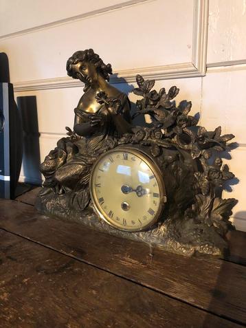 Bronzen, verguld kunstwerk, Enlèvement