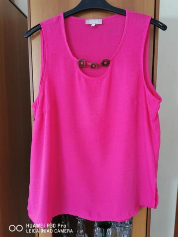 Fuchsia top  maat 42 beschikbaar voor biedingen