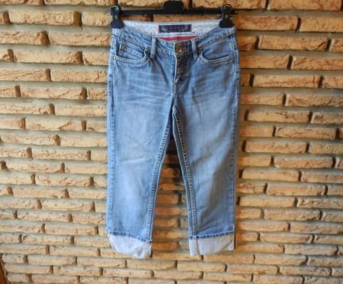 -5- jeans pantacourt femme t.34 bleu - esprit -, Vêtements | Femmes, Jeans, Comme neuf, W27 (confection 34) ou plus petit, Bleu