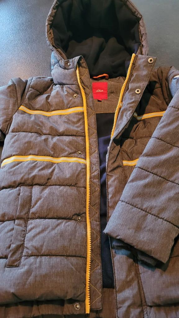 Grijze winterjas van s.Oliver – maat 134, Kinderen en Baby's, Kinderkleding | Maat 134, Gebruikt, Jongen, Jas, Ophalen